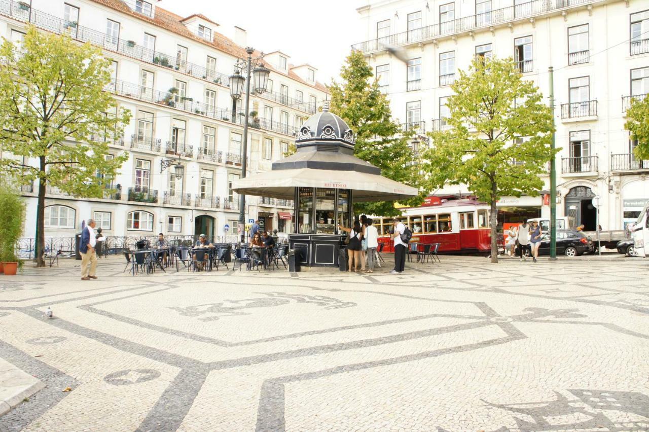 Cozy Apartment In Bairro Alto Lissabon Exterior foto