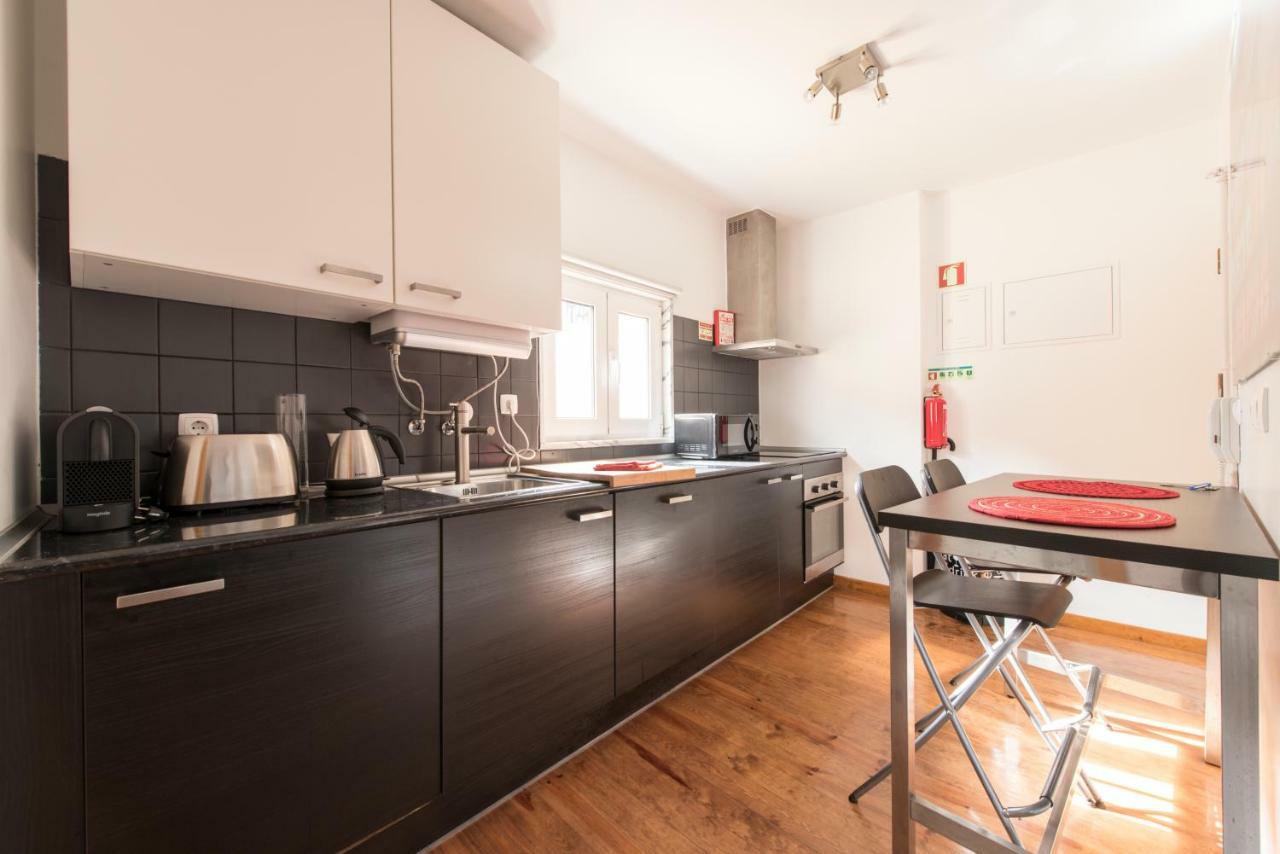 Cozy Apartment In Bairro Alto Lissabon Exterior foto